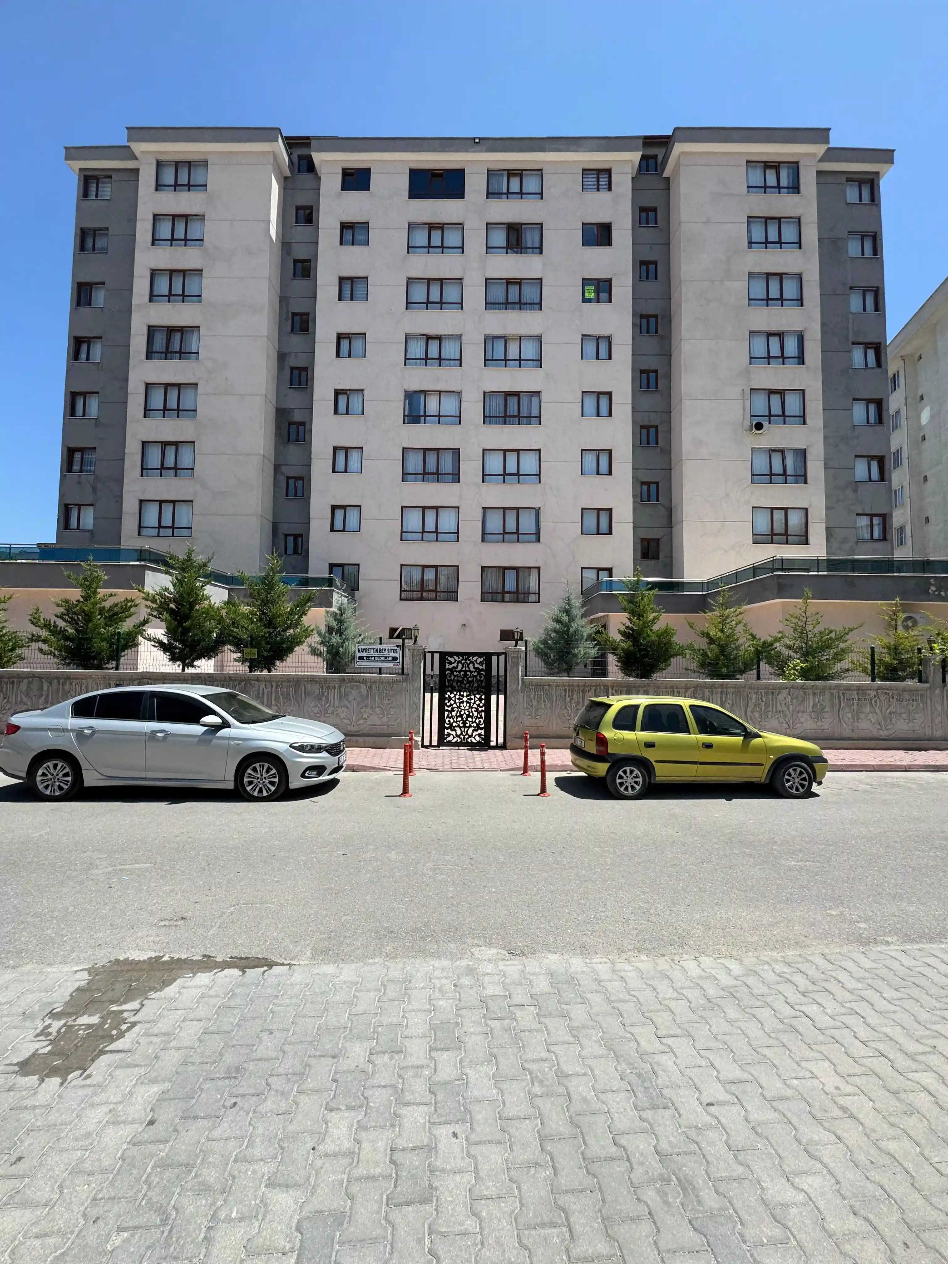 KONYA KARATAY MENGENE MAHLLESİ 3+1 SATILIK DAİRE!
